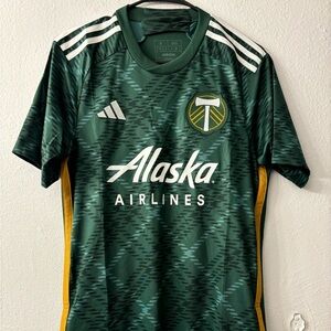 Adidas MLS Portland Timbers 23/24 Green Home Jersey Men’s Size Small